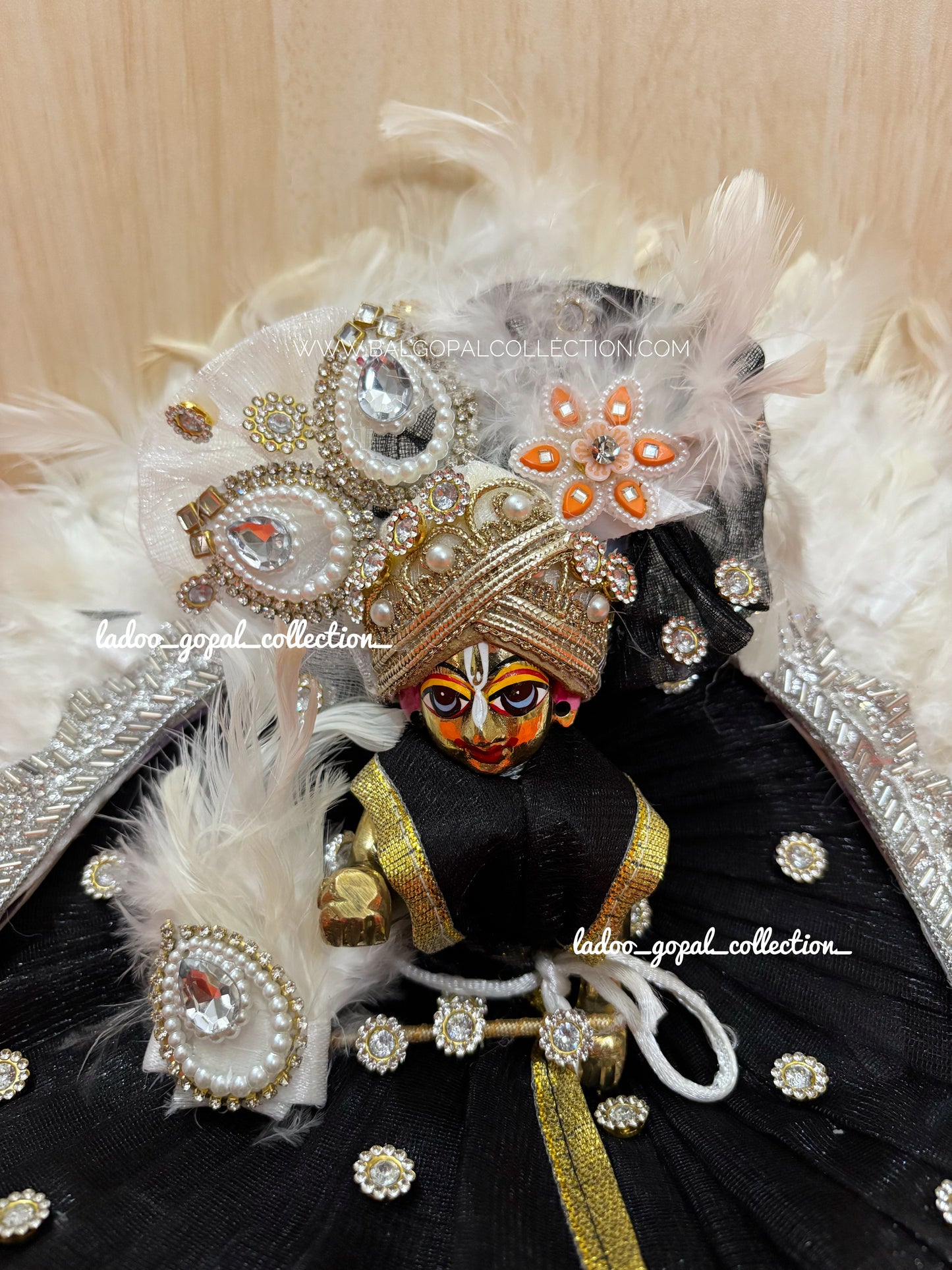 Black fur special poshak for laddu gopal