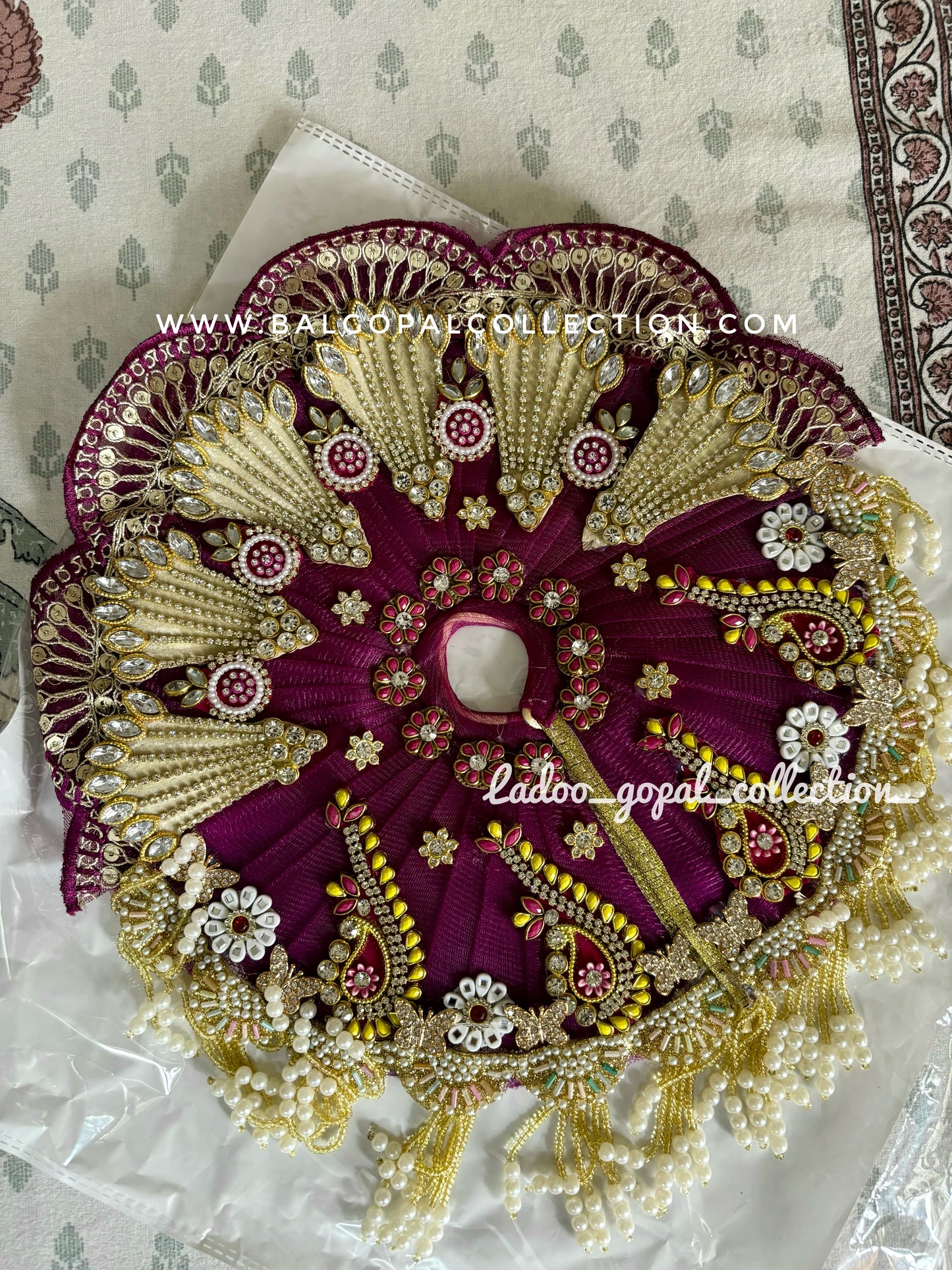 Heavy poshak for laddu gopal