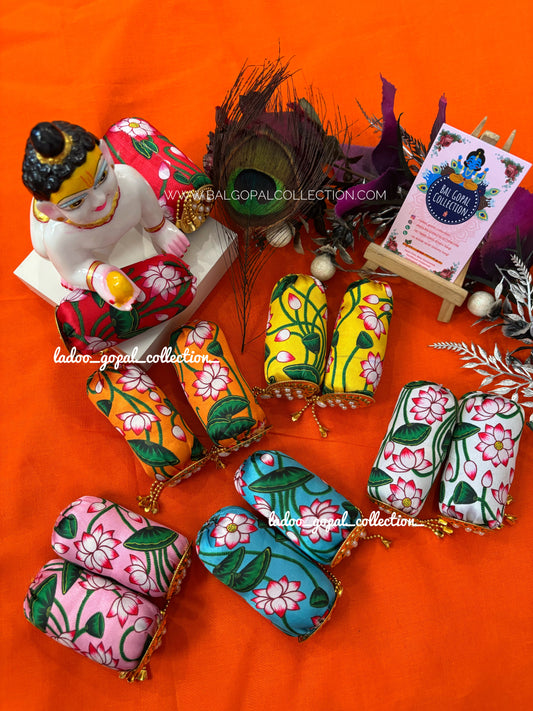 Pichwai pillow for laddu gopal