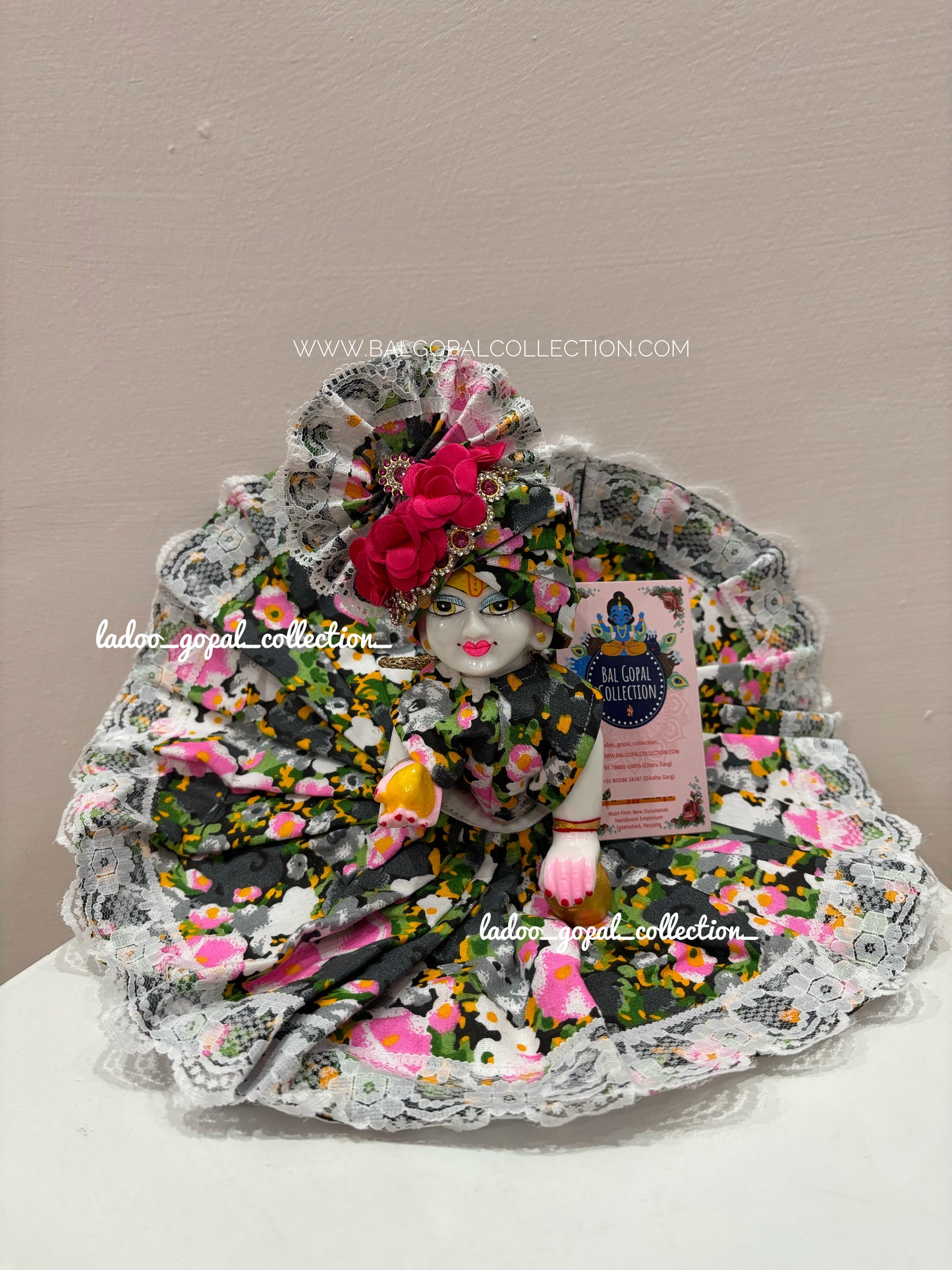 Cotton poshak with pagdi for laddu gopal