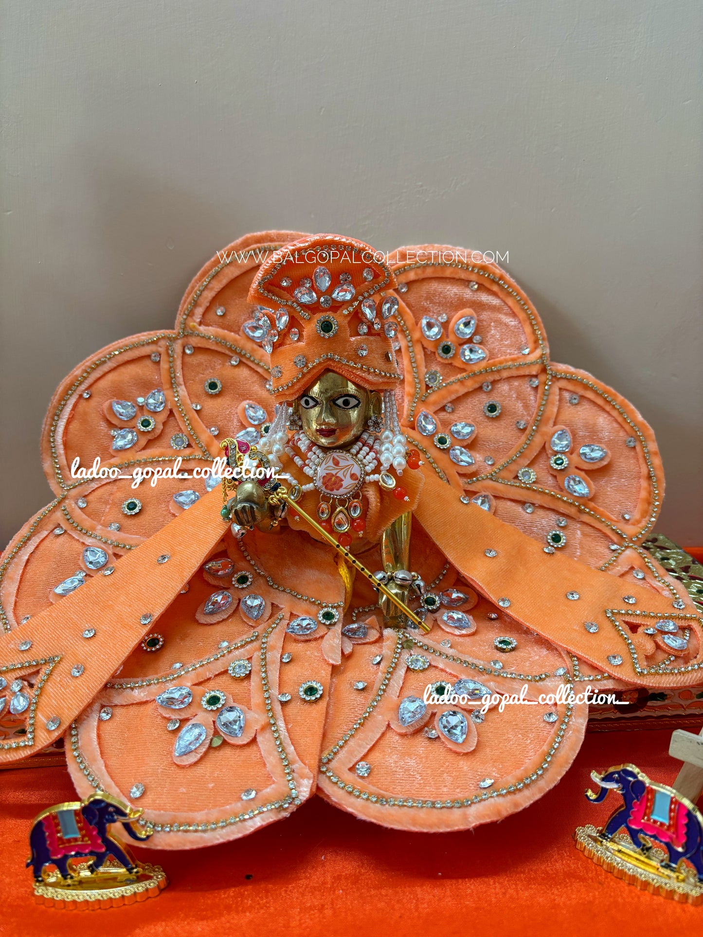 Velvet poshak for laddu gopal