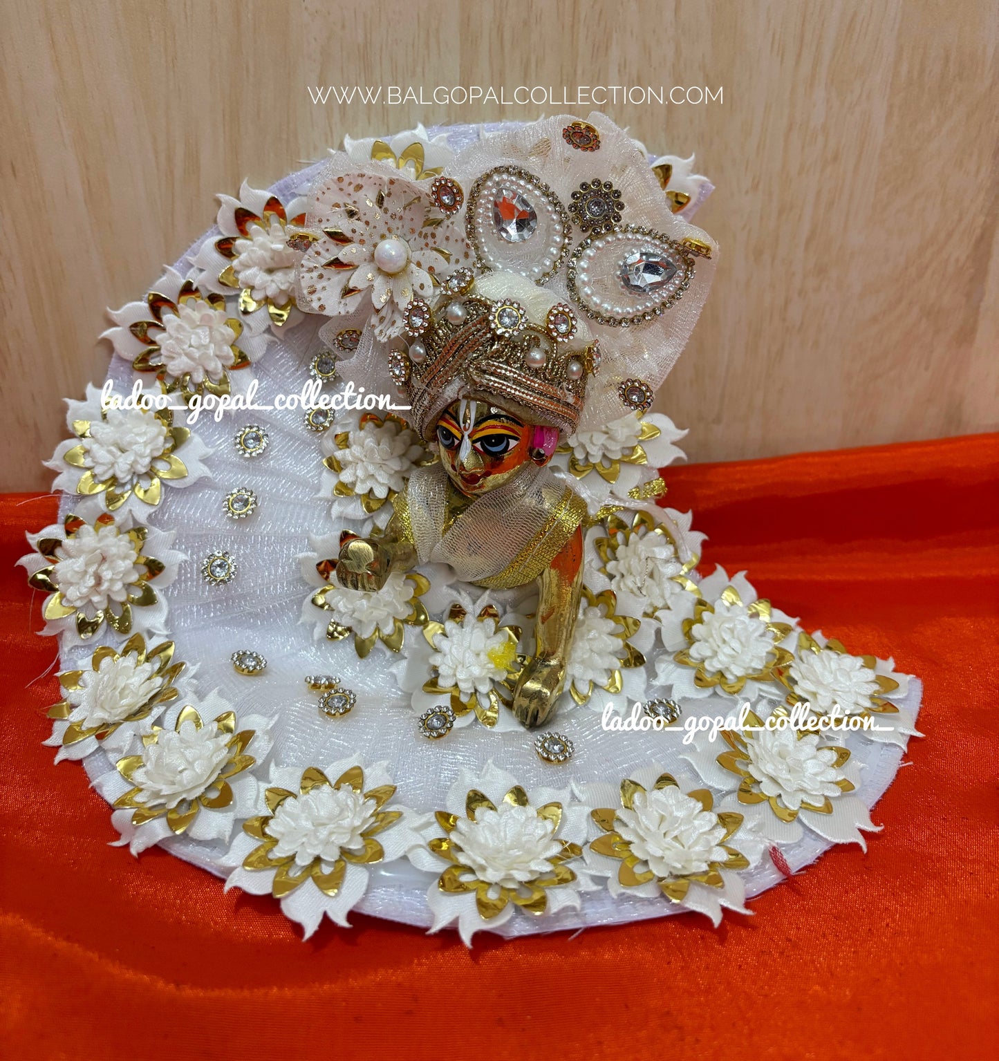 White moon laddu gopal poshak
