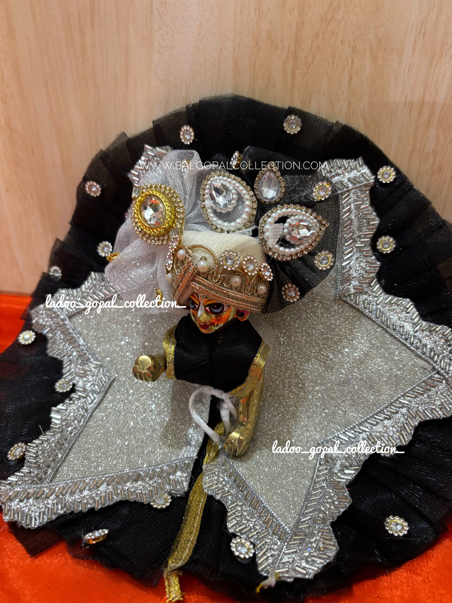 Black silver star poshak for laddu gopal