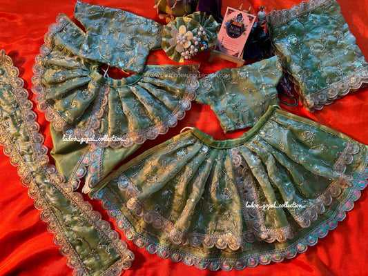 Radha-krishna Poshak (RK Set)