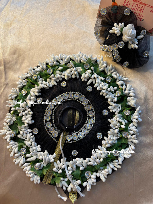 Black flowers poshak for laddu gopal