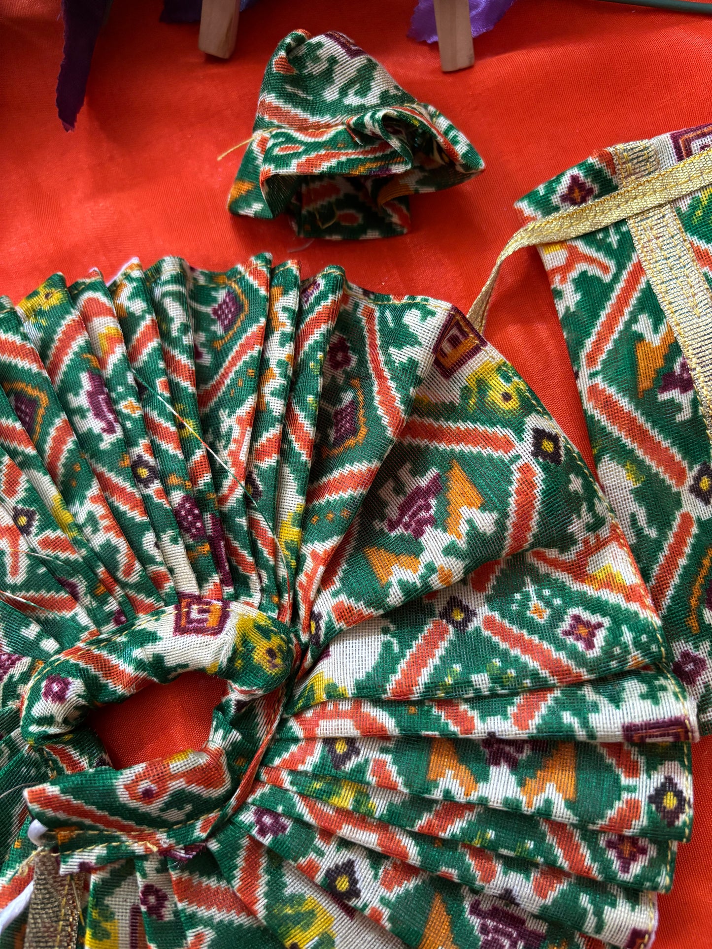 Summer green dress for laddu gopal