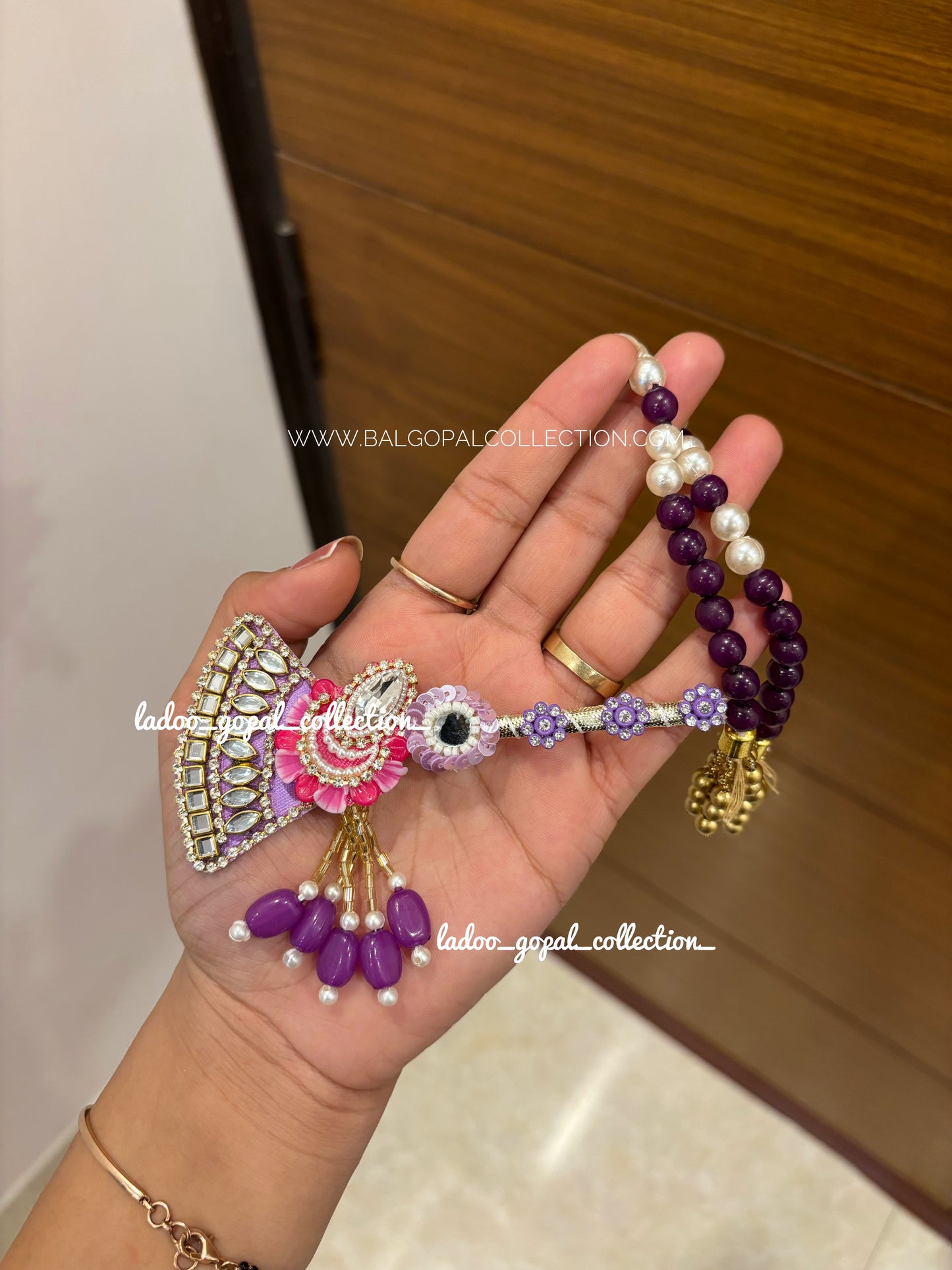 Nikunj Poshak for laddu gopal