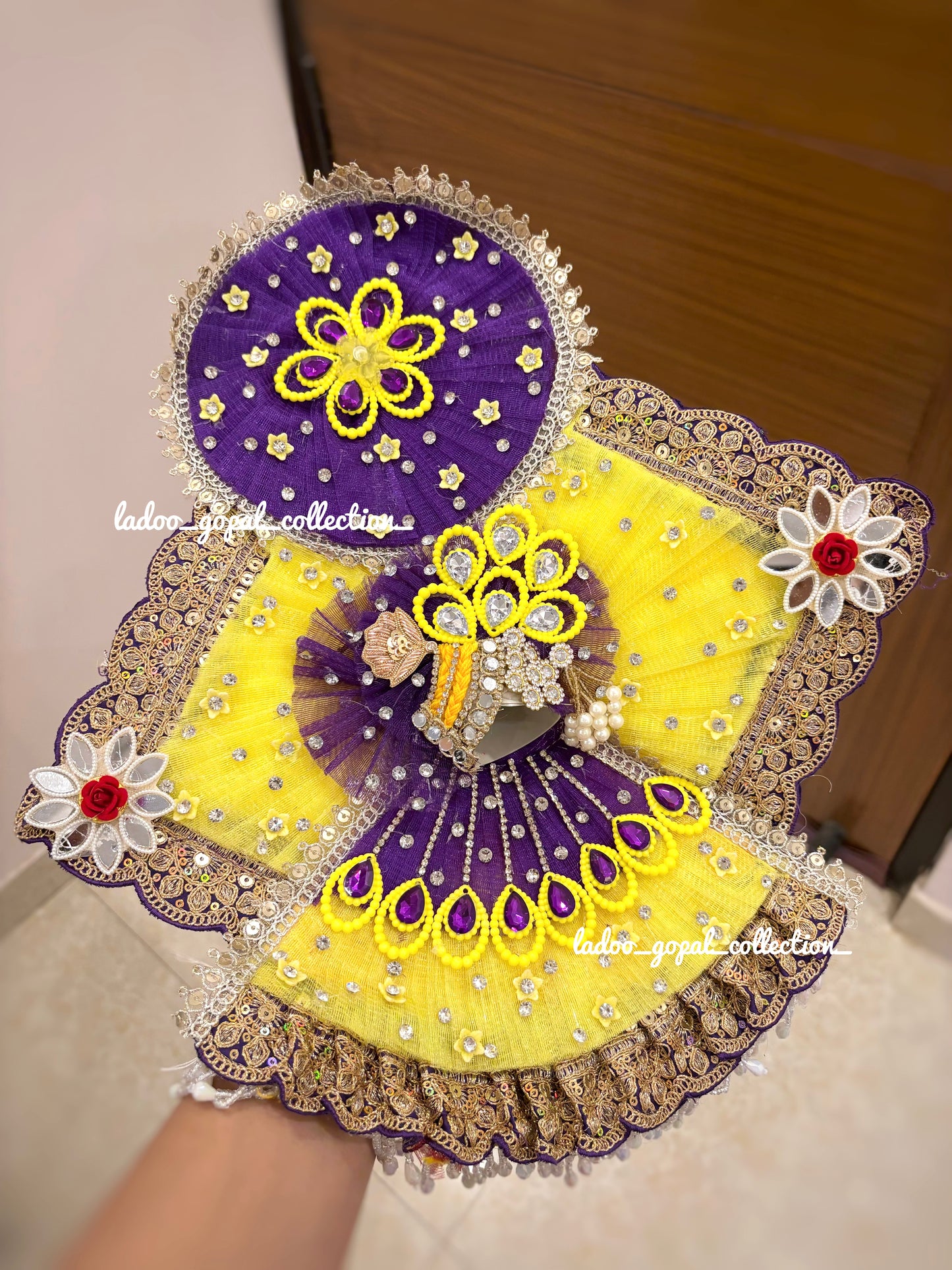 Kesariya Poshak for laddu gopal