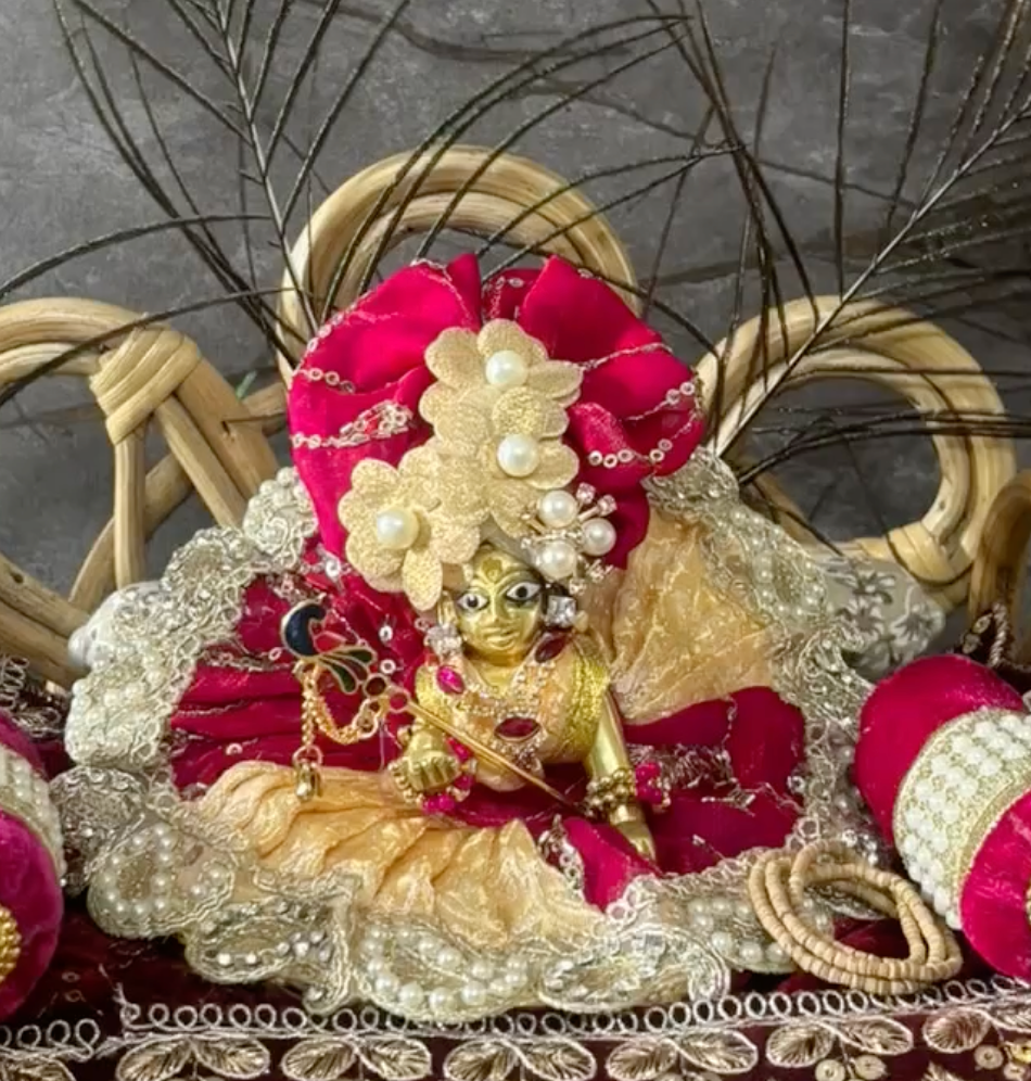 Heavy poshak for laddu gopal