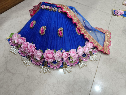 Lehnga Patka for Mata Rani