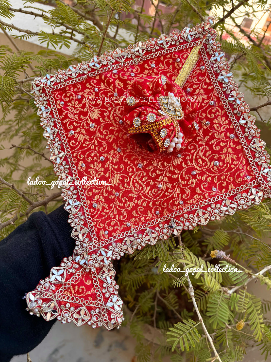 Makar Sankranti Special Shringar for Laddu Gopal – Bring Festive Bhav to Your Thakur Ji