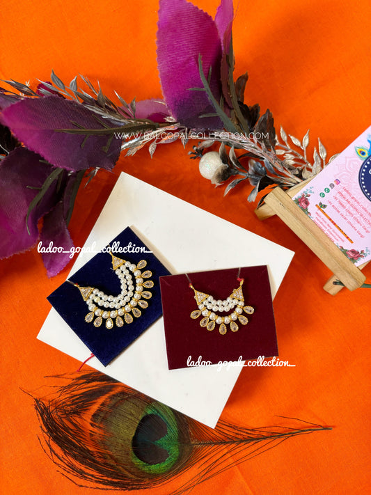 Affordable Moti AD mala for laddu gopal