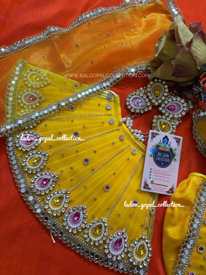 Radha-krishna Poshak (RK Set)