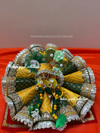 Cone dress with pagdi for laddu gopal