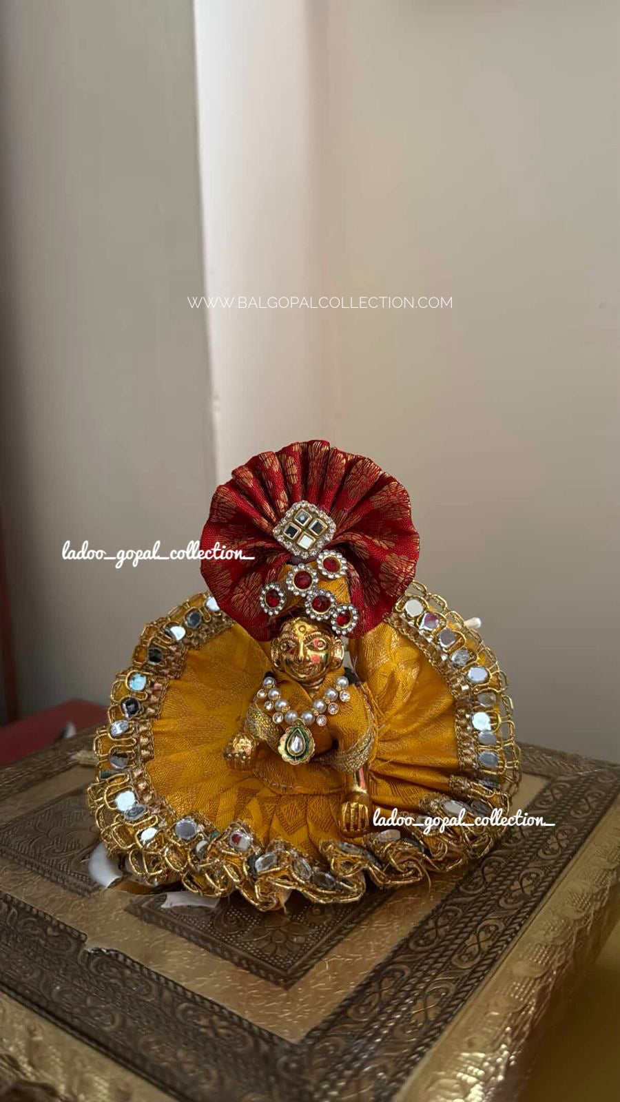 Yellow poshak for laddu gopal