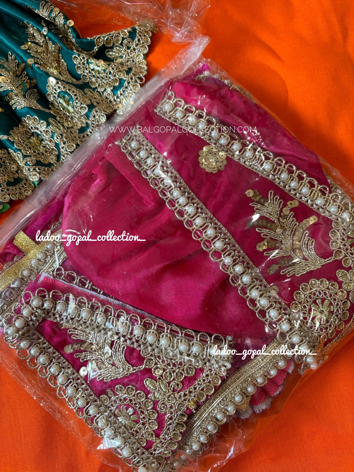 Heavy fabric Radha Krishna Poshak (9 inch)
