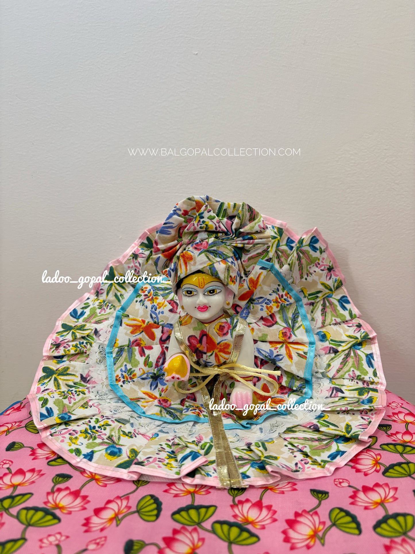 Double frill cotton poshak with pagdi