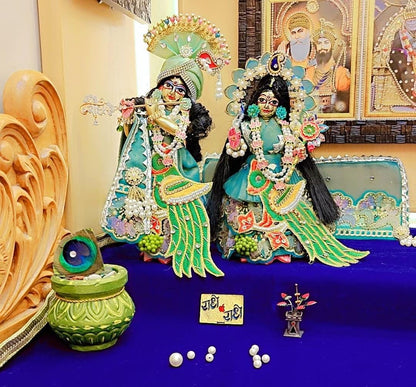 Premium Shuk Saarika Radha Krishna Poshak