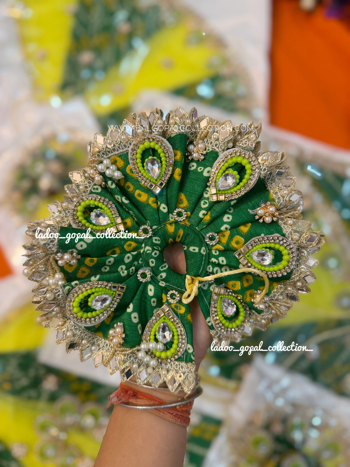Bandhani green poshak for laddu gopal