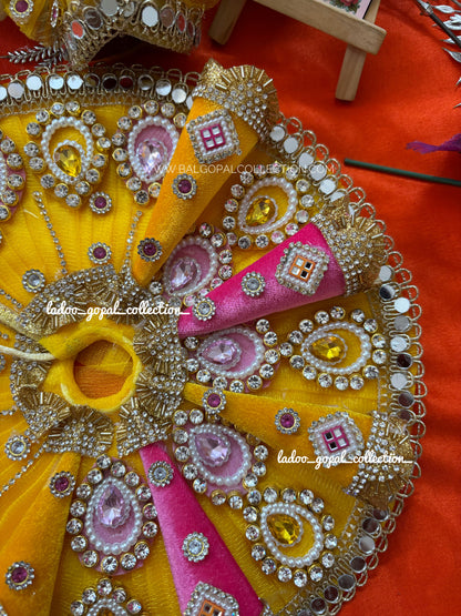 Heavy cone poshak with pagdi for laddu gopal