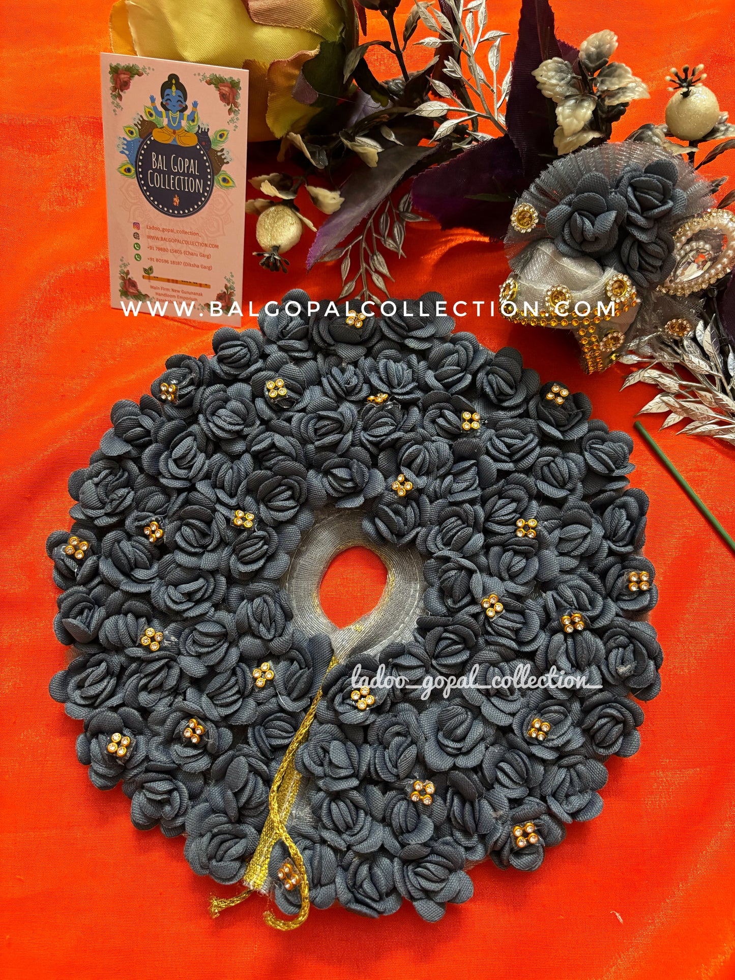 Roses poshak for laddu gopal with pagdi