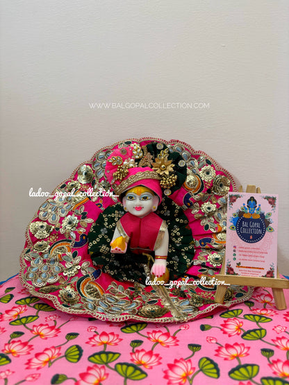 Gulnaar poshak for laddu gopal
