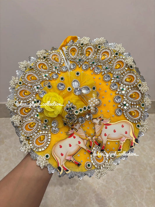 Heavy cow poshak for laddu gopal