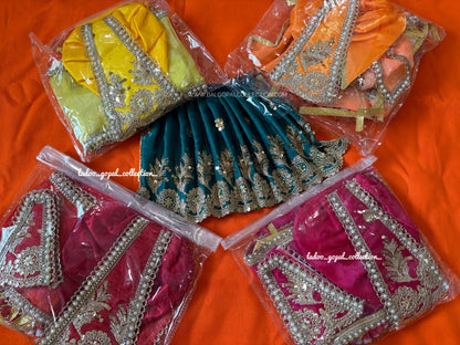 Heavy fabric Radha Krishna Poshak (7 inch)