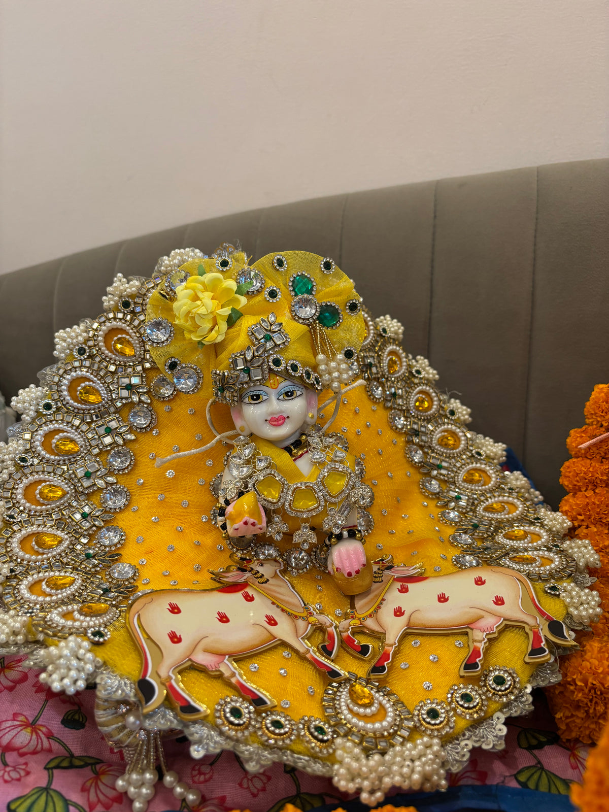 Heavy cow poshak for laddu gopal