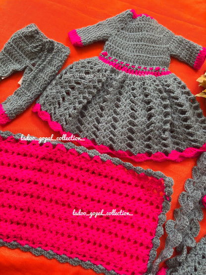 Woollen radha krishna poshak