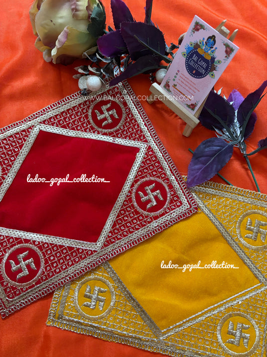Aasan for mandir (set of 2)