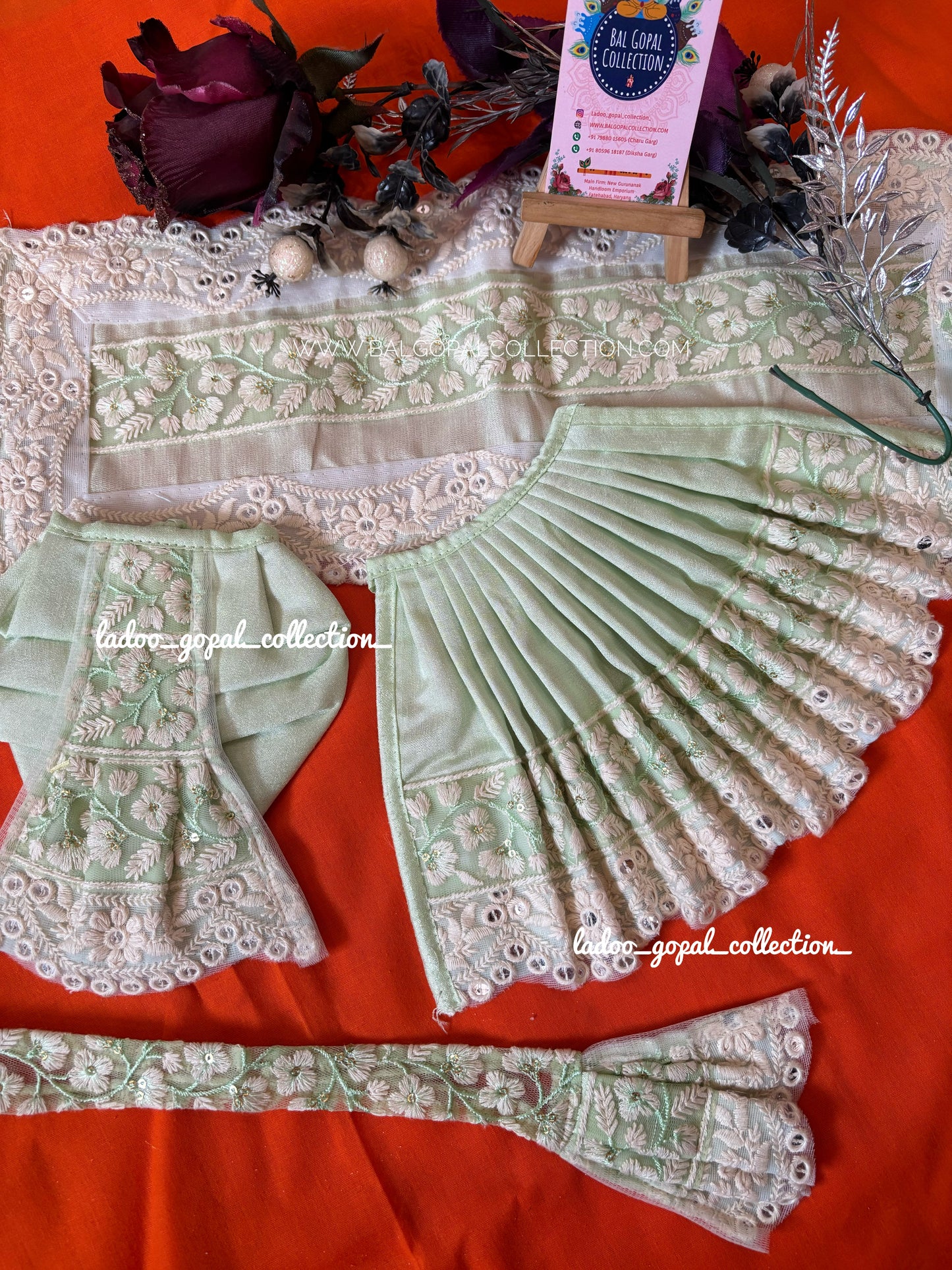 Premium isckon style Radha Krishna poshak (RK set)