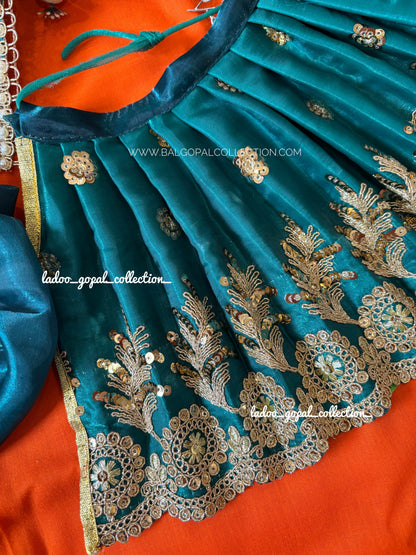 Heavy fabric Radha Krishna Poshak (7 inch)