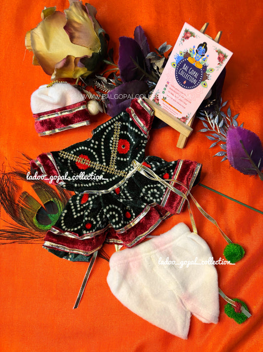 Warm gujrati poshak for laddu gopal