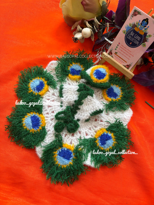 Woollen poshak size 4