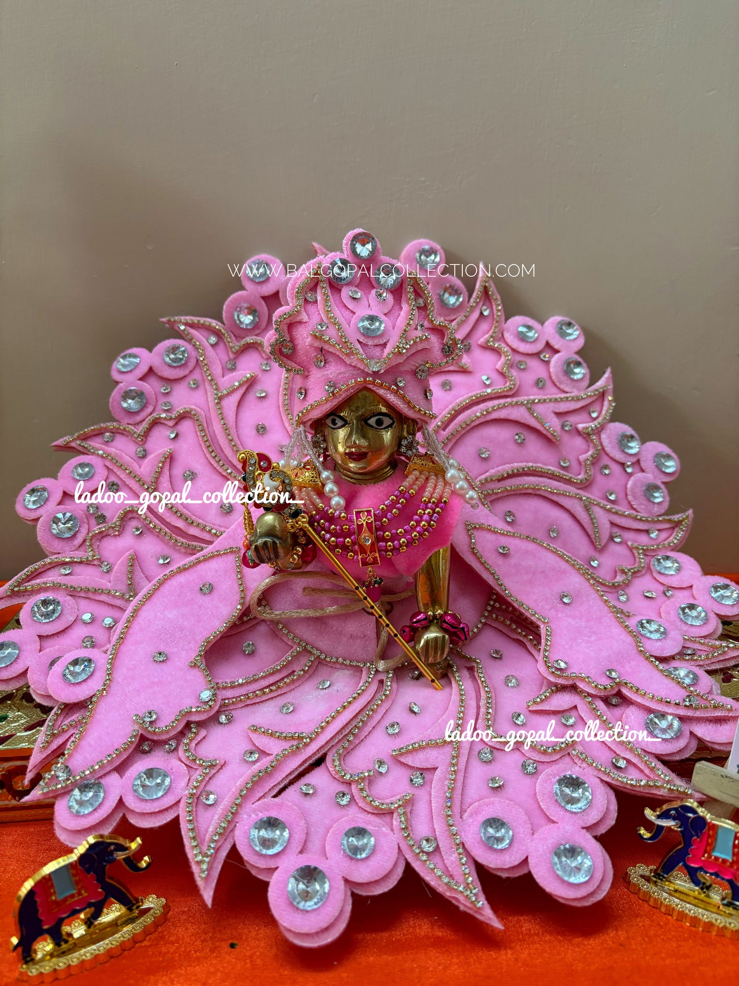 Velvet poshak for laddu gopal