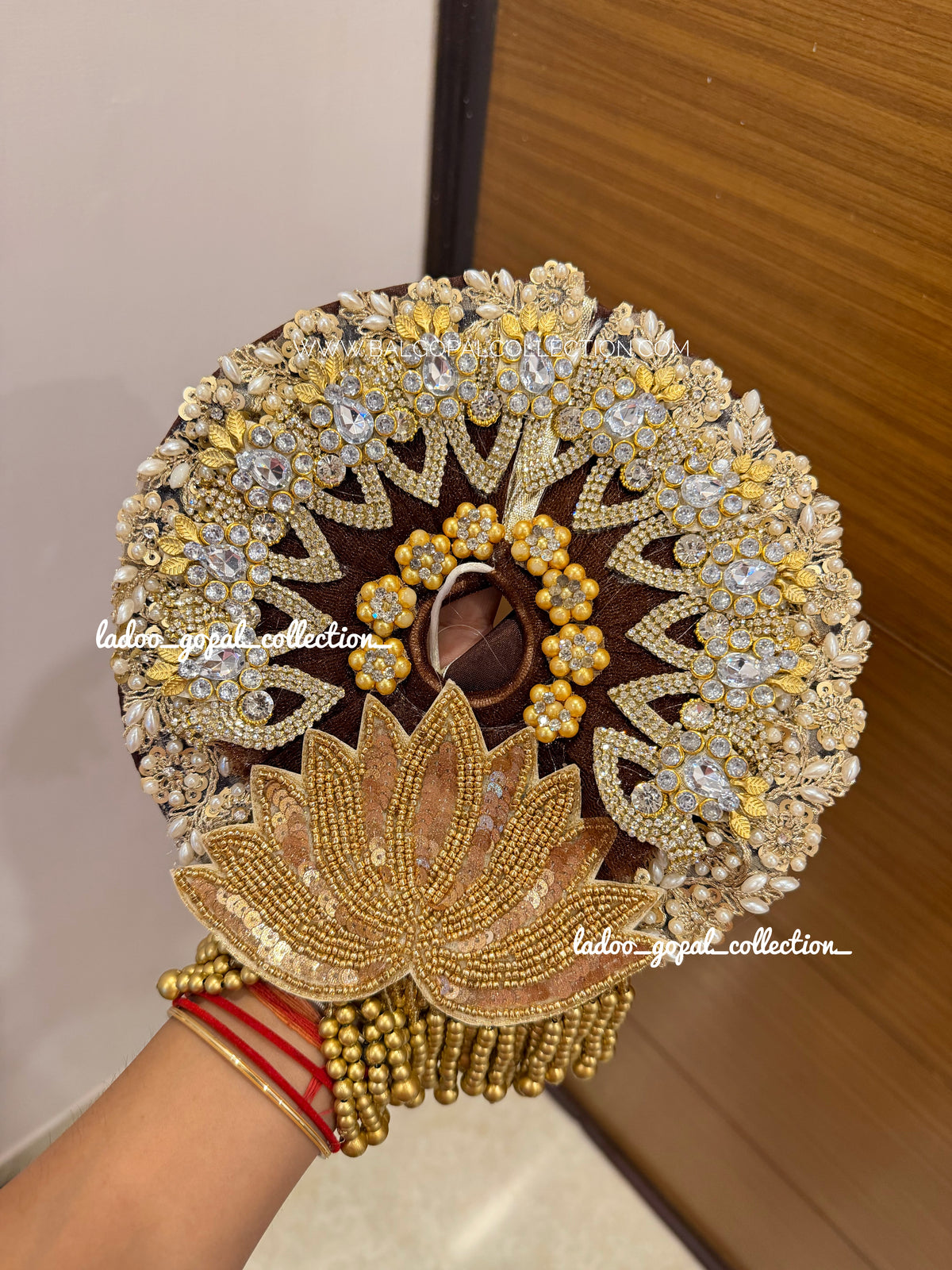 Premium poshak for laddu gopal