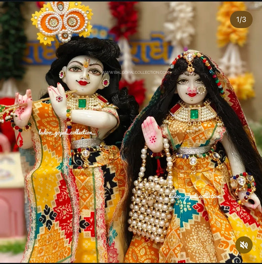 Radha-krishna Poshak (RK Set)