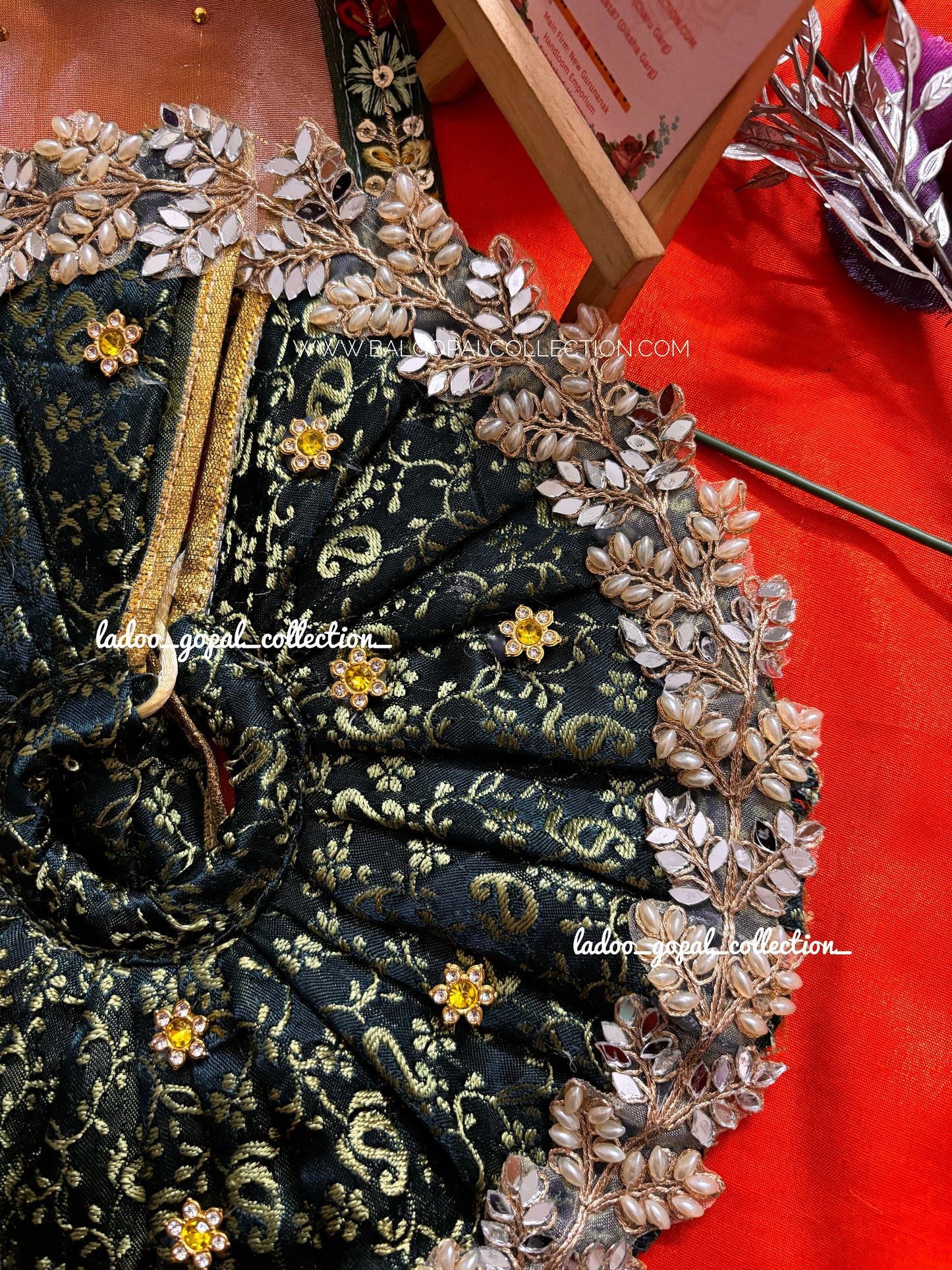 Festive poshak for laddu gopal