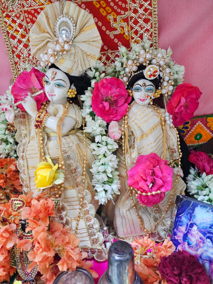 Radha-krishna Poshak (RK Set)
