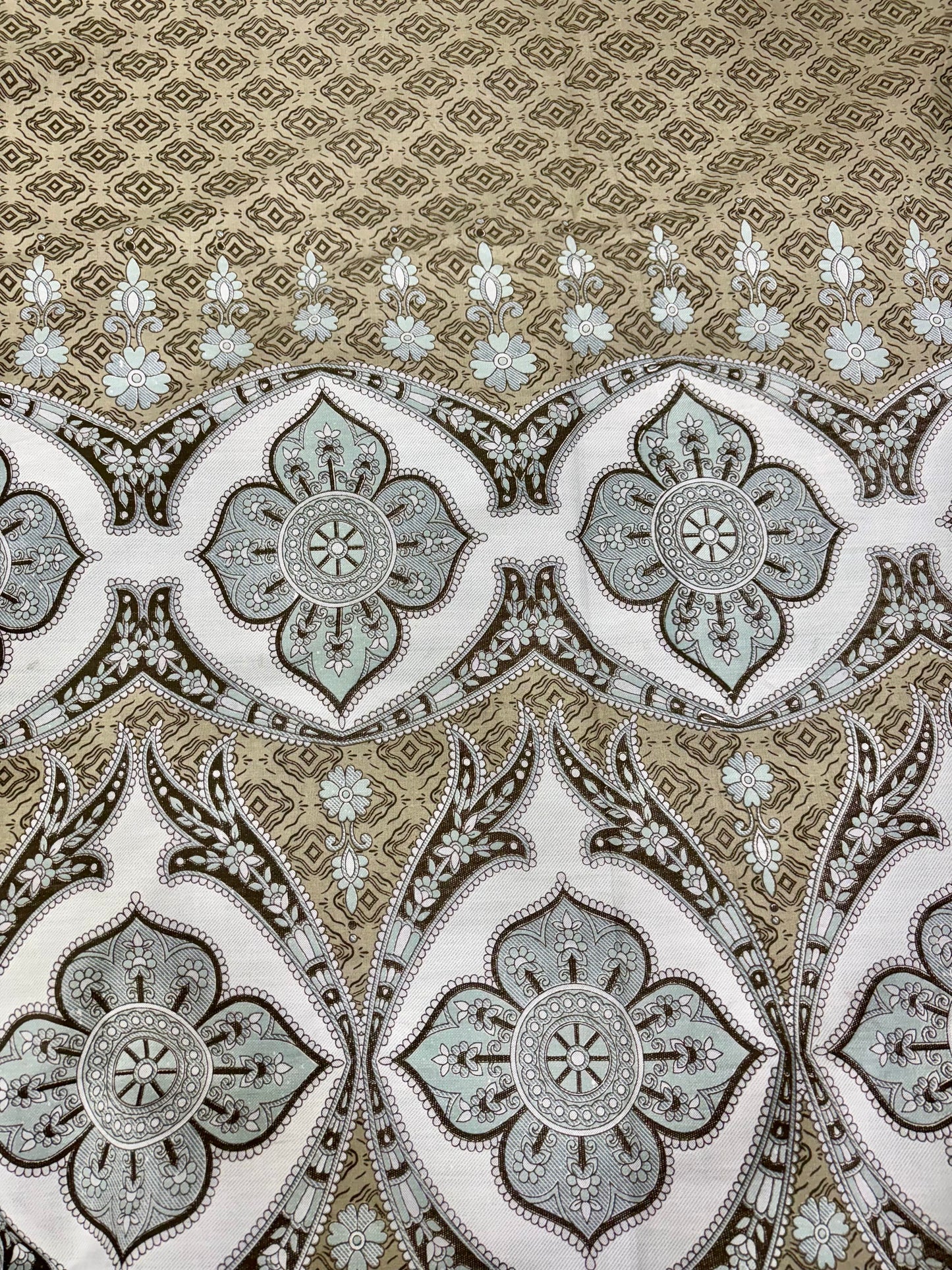 Royal Heritage 100% Cotton King Size Bedsheet