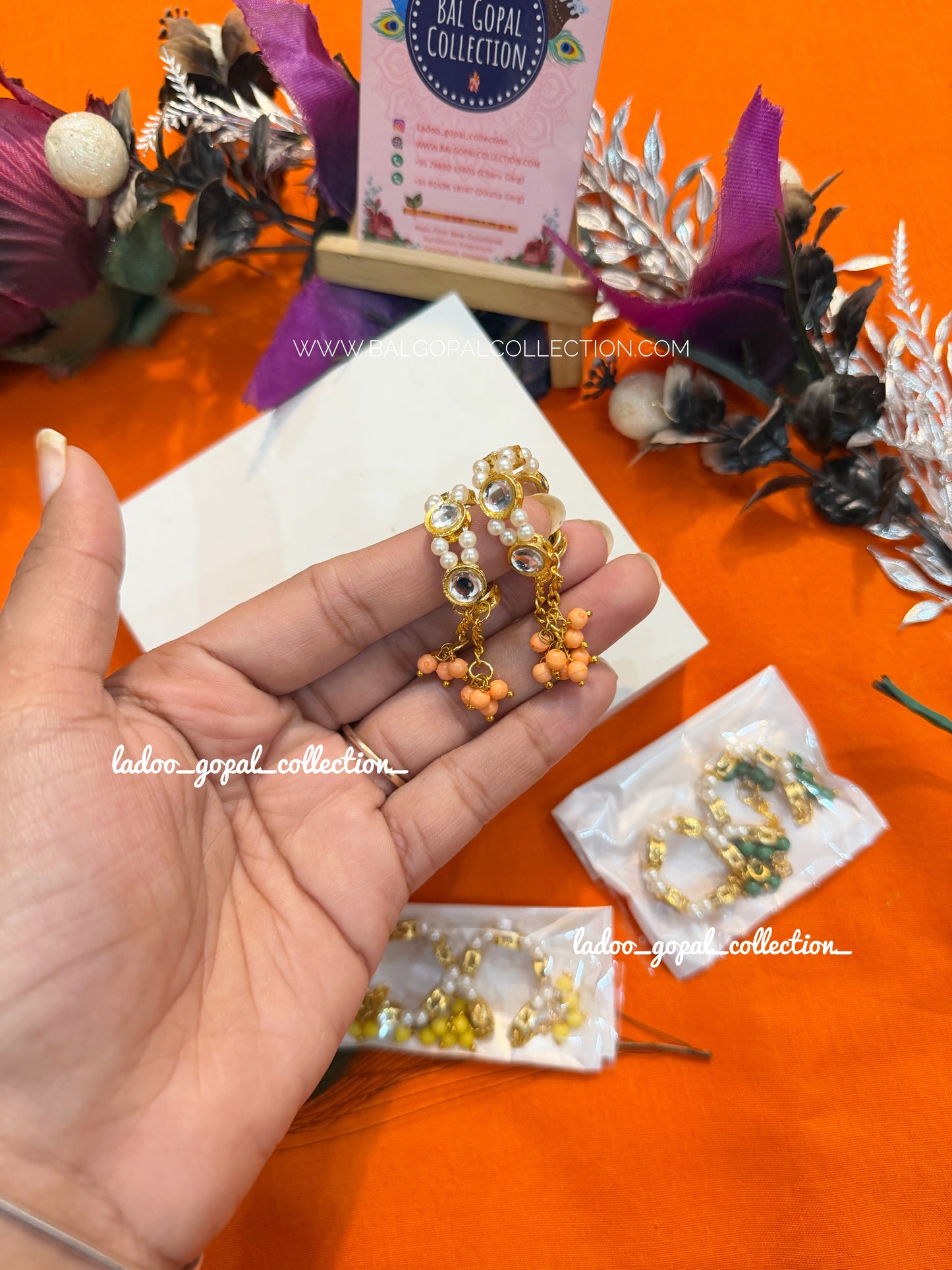 Kundan latkan bangles for laddu gopal