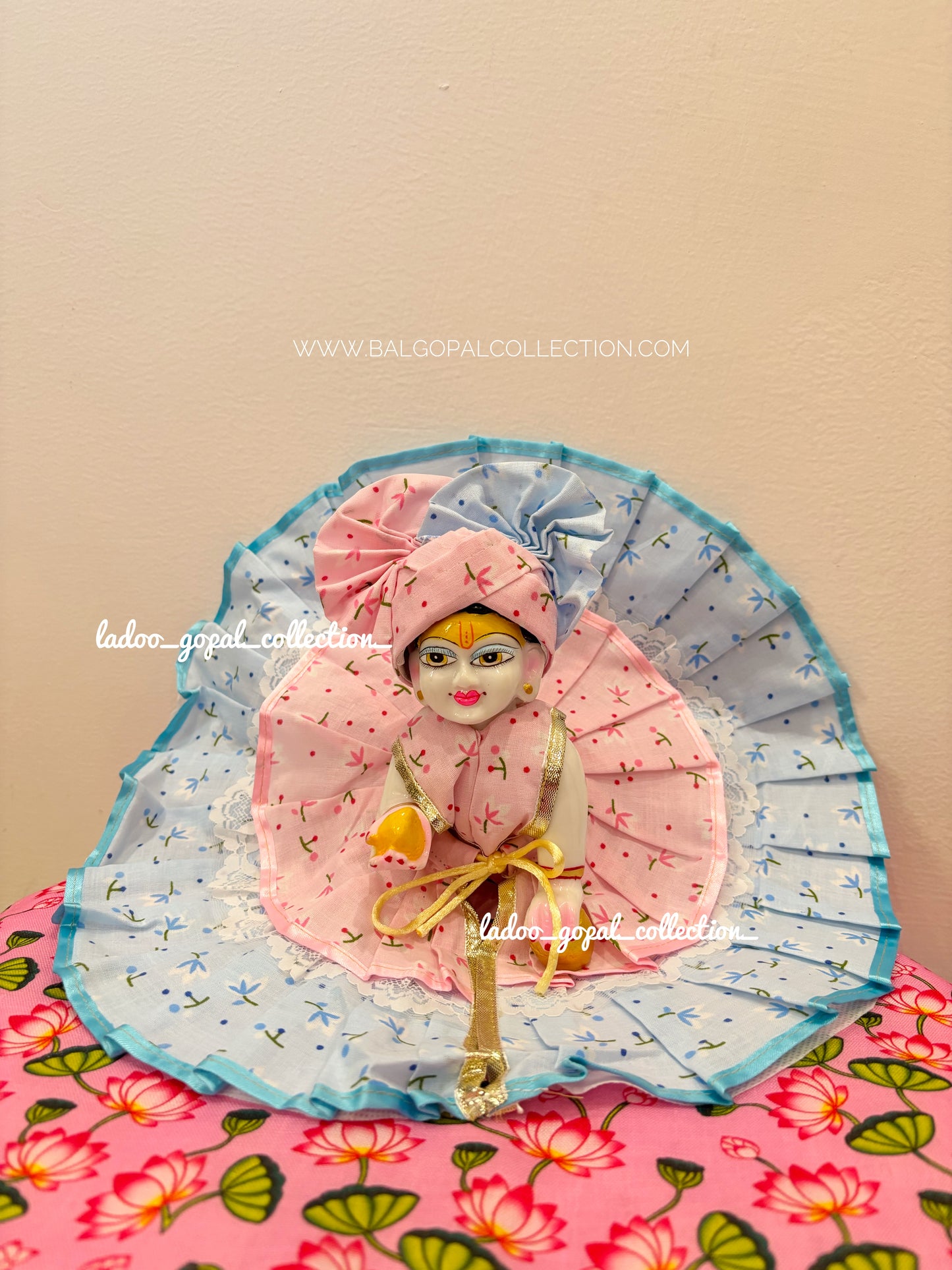Double frill cotton poshak with pagdi