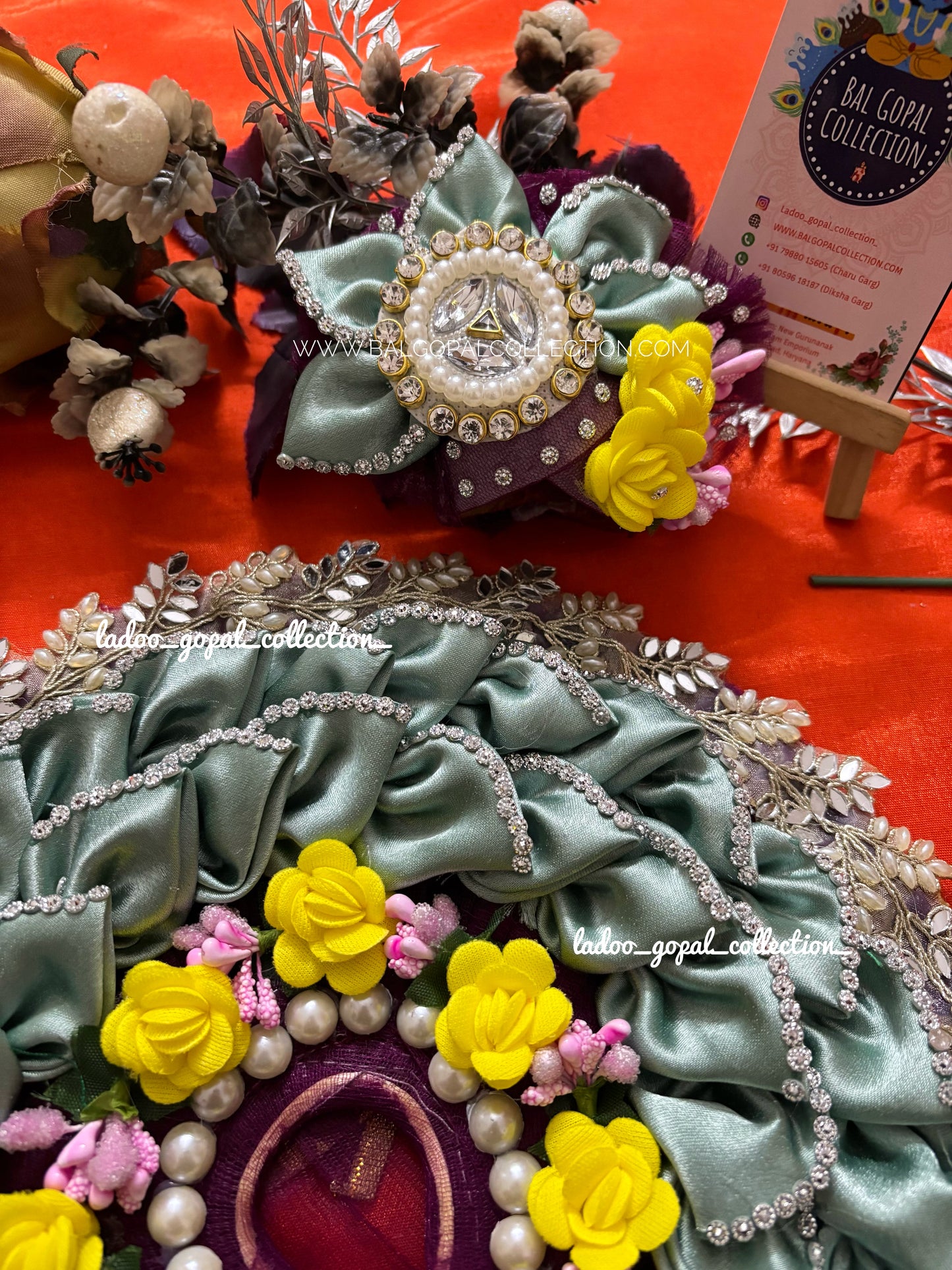 Manmohak poshak for laddu gopal