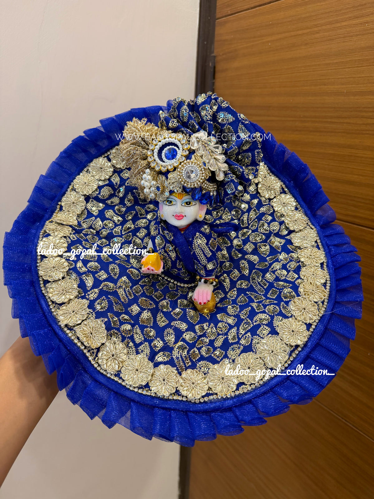 Premium neelam poshak for laddu gopal