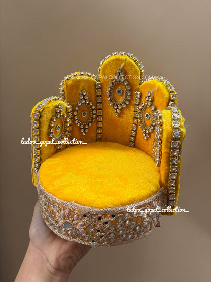 Singhasan for laddu gopal