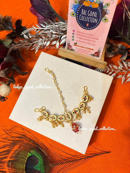 Meenakari mangtika for radha rani