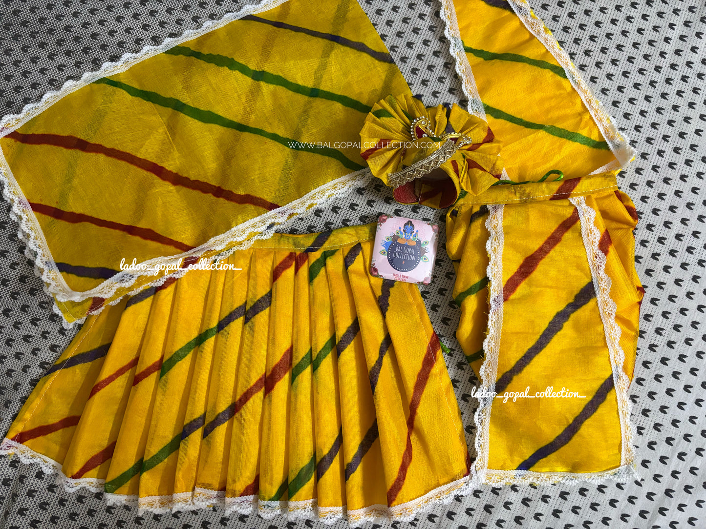Radha-krishna Poshak (RK Set)