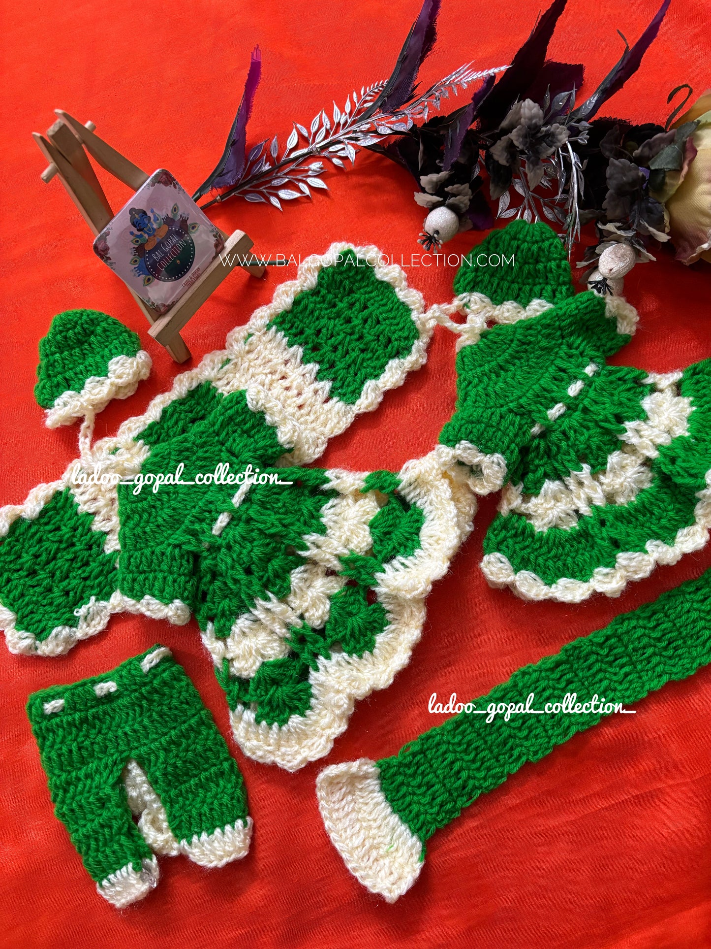 Woollen radha krishna poshak