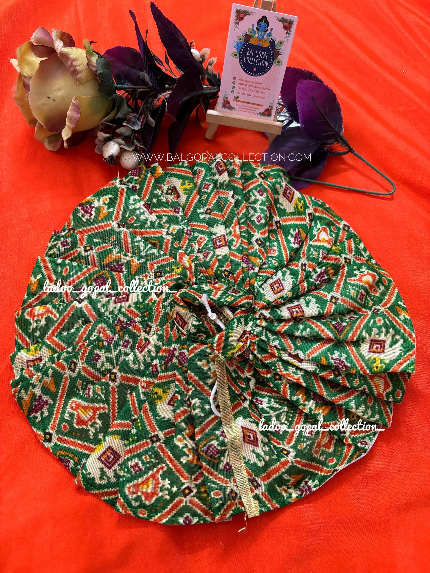 Summer green dress for laddu gopal